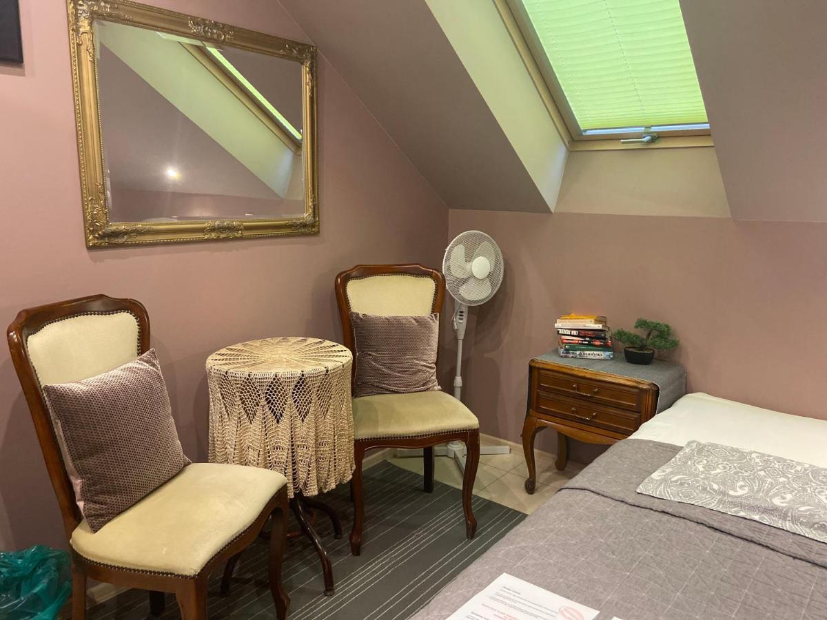 Medison Family Boutique B&B เคียลเซ ภายนอก รูปภาพ