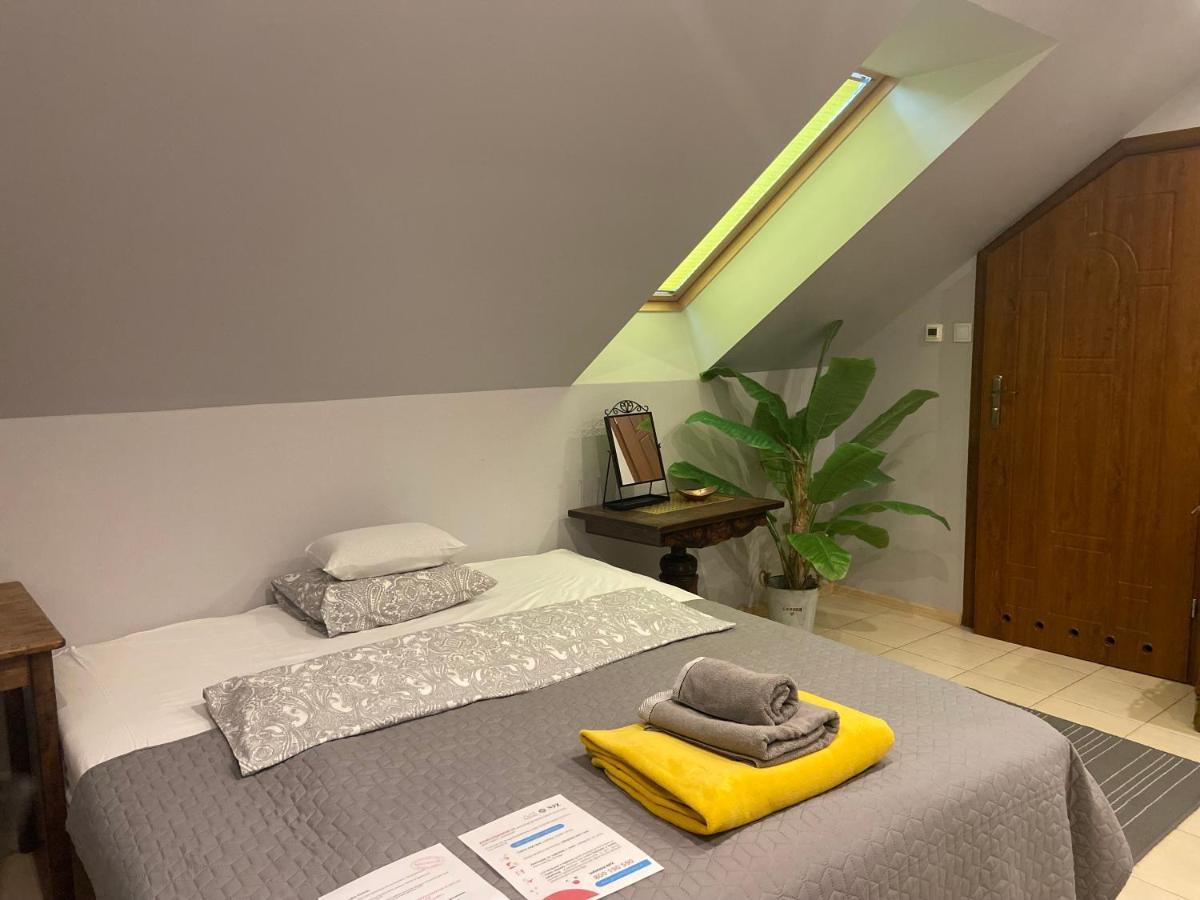 Medison Family Boutique B&B เคียลเซ ภายนอก รูปภาพ