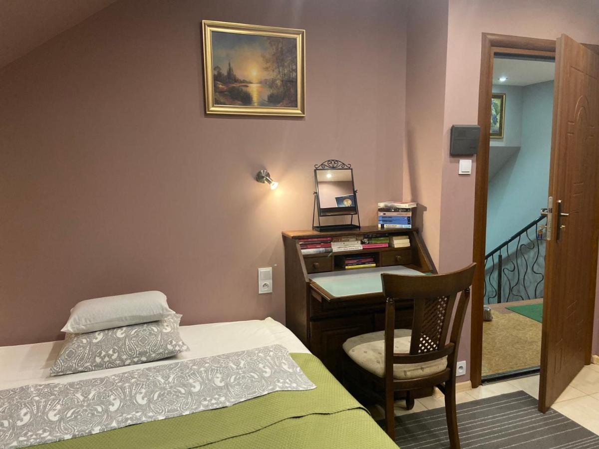 Medison Family Boutique B&B เคียลเซ ภายนอก รูปภาพ