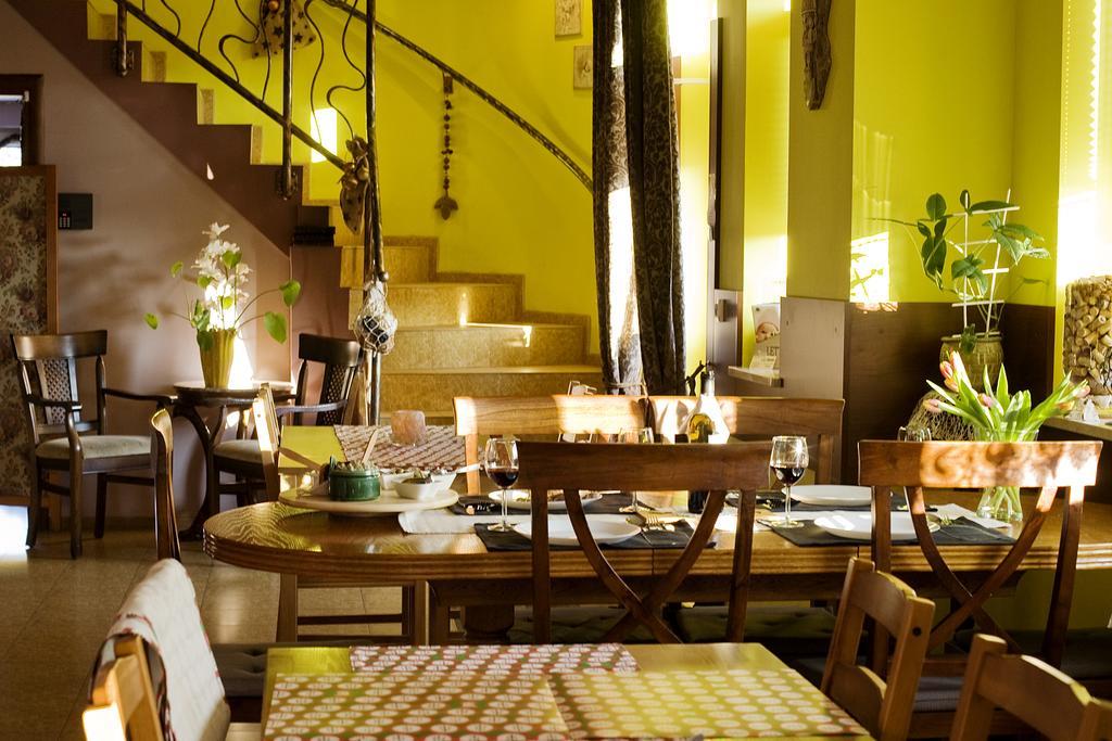 Medison Family Boutique B&B เคียลเซ ภายนอก รูปภาพ