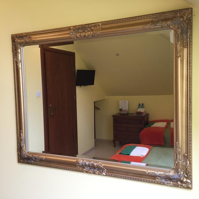 Medison Family Boutique B&B เคียลเซ ห้อง รูปภาพ
